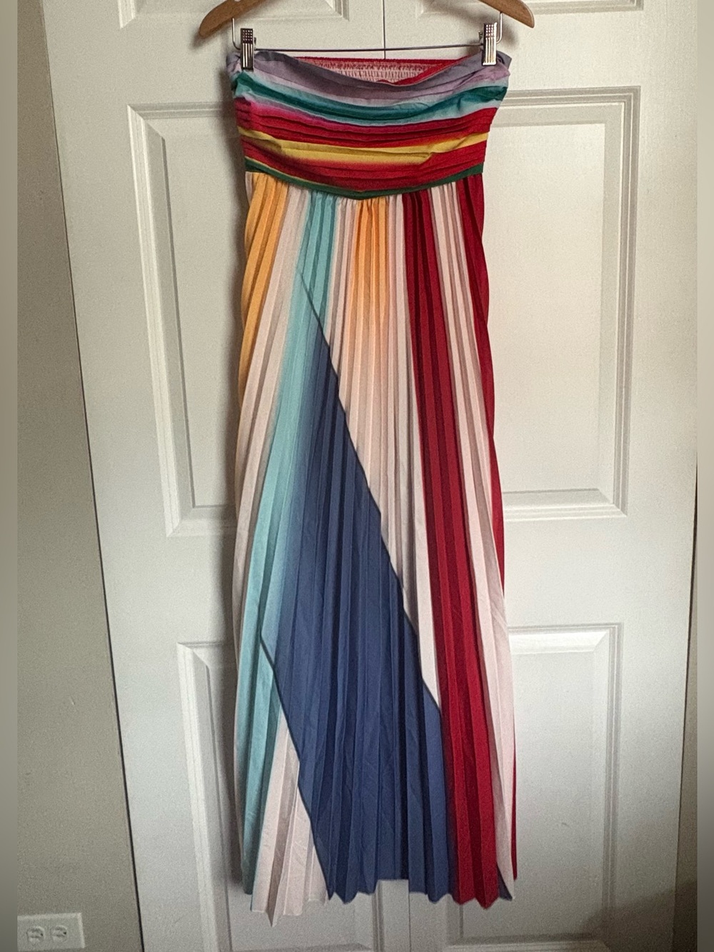 Colorblock Strapless Pleated Maxi Dress / S